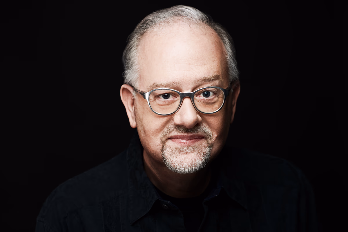 Doug Wright se une a Anonymous Content después del éxito de 'El Entierro'