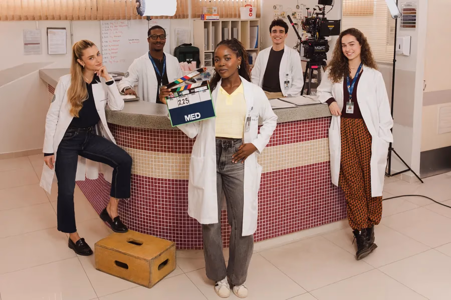 Netflix Brazil Unveils Bold New Slate, Exploring Medical Drama and Comedy